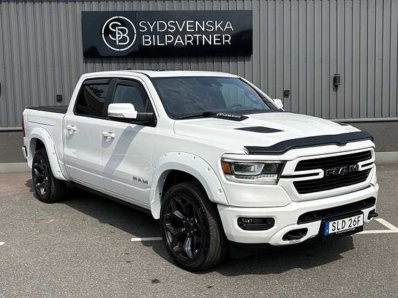 Dodge RAM 1500 3 of 22