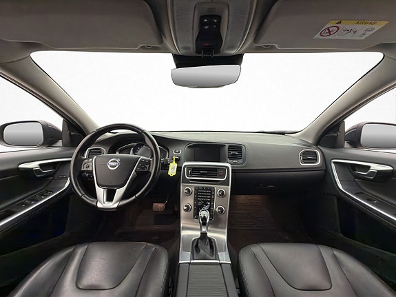 Volvo V60 15 of 30