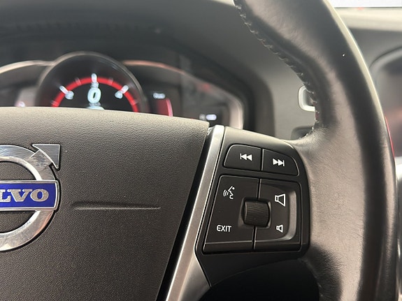 Volvo V60 21 of 30