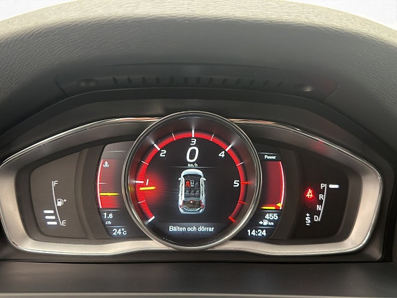 Volvo V60 19 of 30