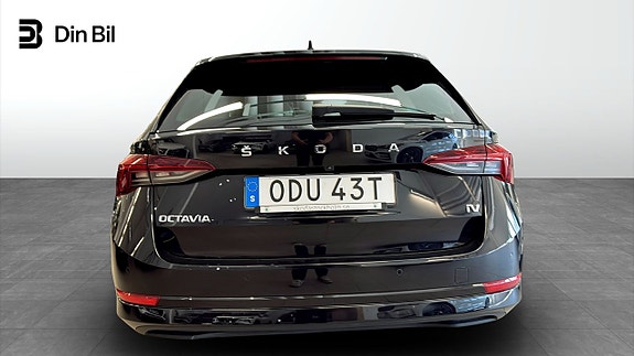 Skoda Octavia 5 of 5