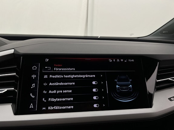 Audi Q4 e-tron 26 of 30