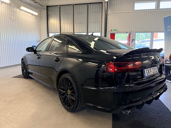 Audi A6 6 of 18