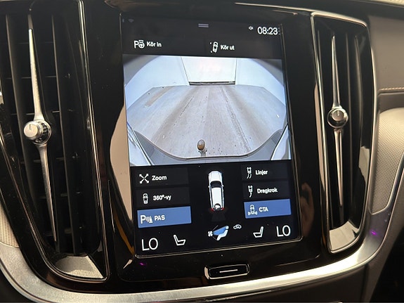 Volvo V60 20 of 30