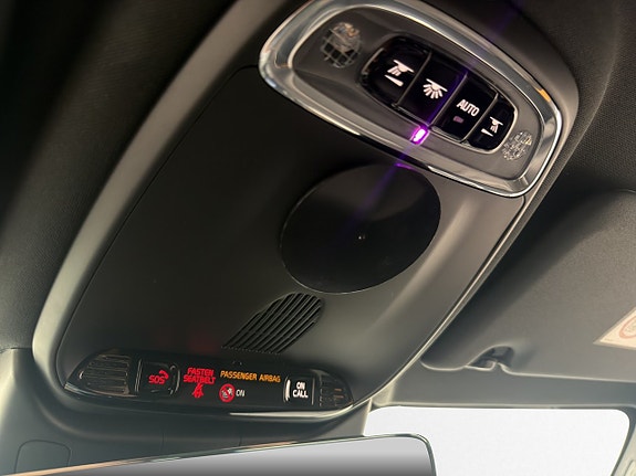 Volvo V60 18 of 30
