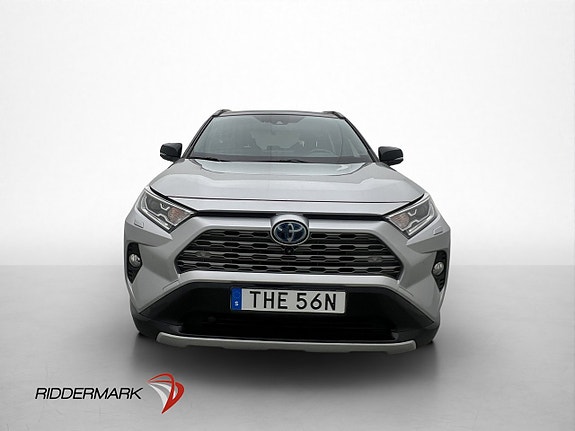 Toyota RAV4 2 of 30
