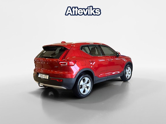Volvo XC40 3 of 5