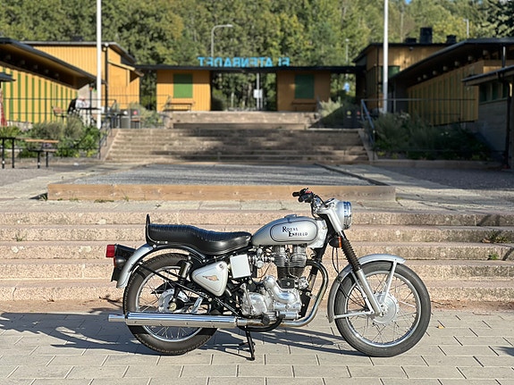 Royal Enfield Bullet 500 2 of 5