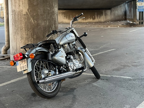Royal Enfield Bullet 500 3 of 5