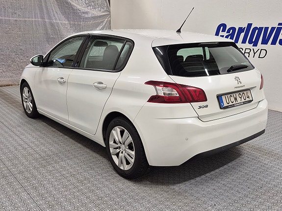 Peugeot 308 3 of 5
