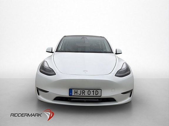 Tesla Model Y 2 of 5