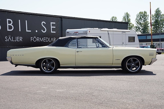 Pontiac LeMans 24 of 27