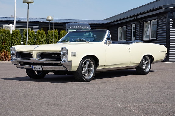 Pontiac LeMans 8 of 27