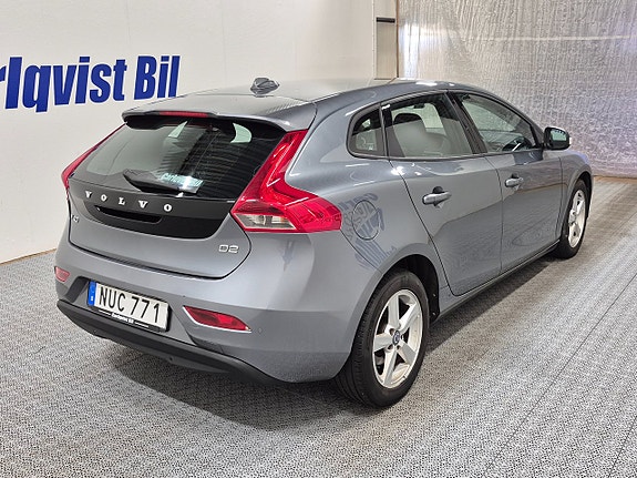 Volvo V40 4 of 7