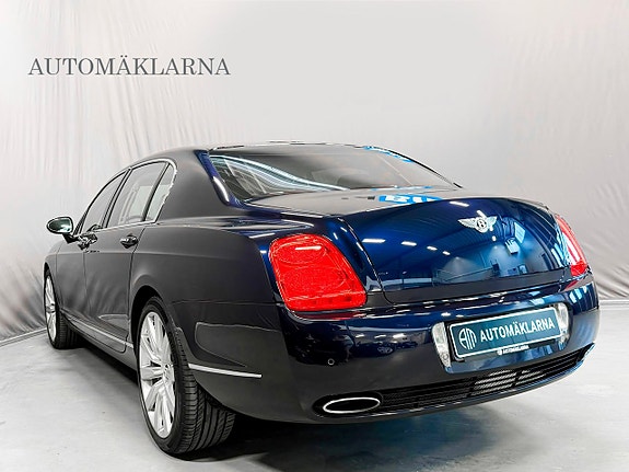 Bentley Continental Flying Spur 3 of 5