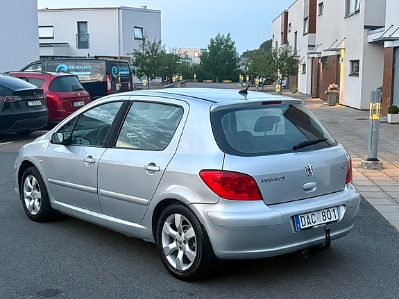 Peugeot 307 3 of 5