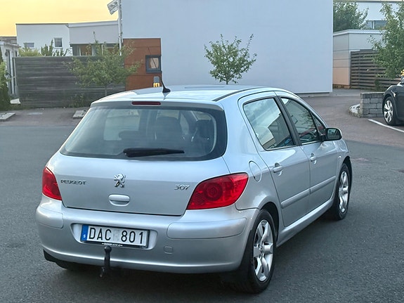Peugeot 307 4 of 5