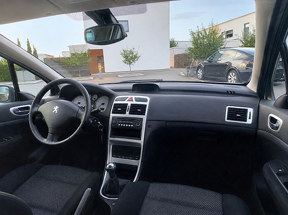 Peugeot 307 5 of 5
