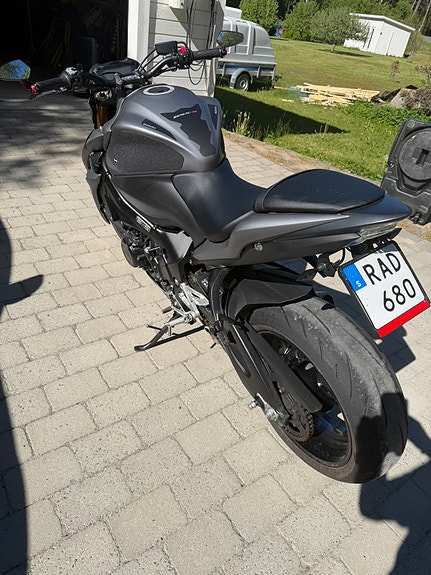 Suzuki GSX-S1000A 4 of 6