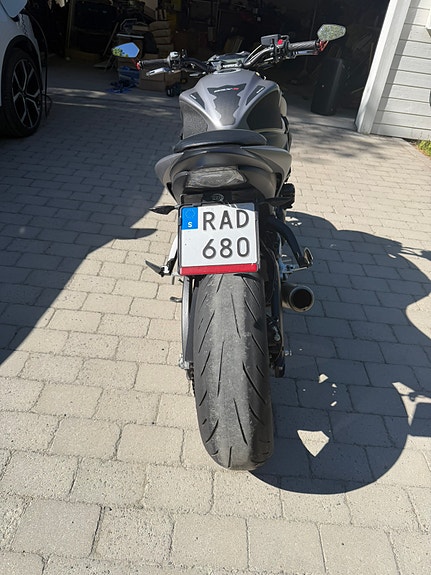 Suzuki GSX-S1000A 5 of 6