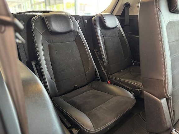Ford S-MAX 10 of 22