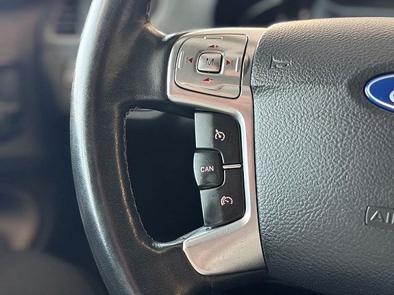 Ford S-MAX 17 of 22