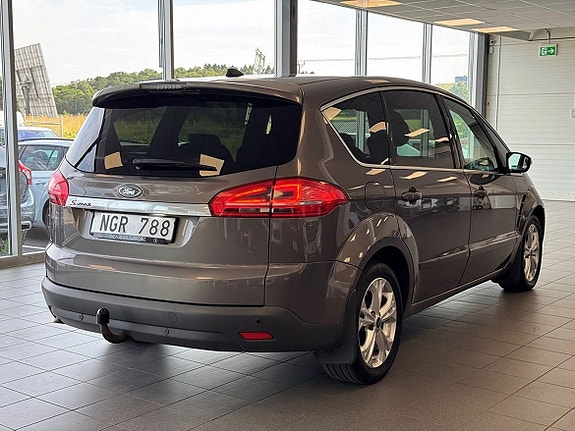 Ford S-MAX 7 of 22