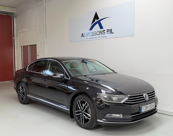 Volkswagen Passat 2 of 5