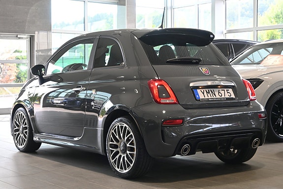 Abarth 595 3 of 5
