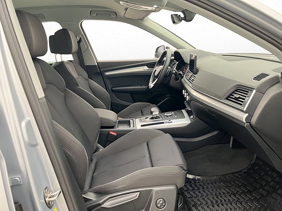 Audi Q5 10 of 30