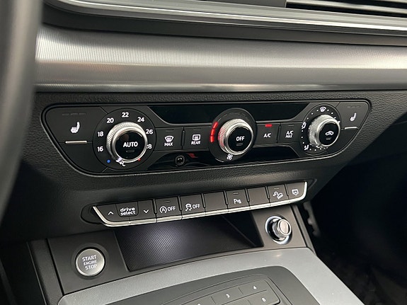 Audi Q5 22 of 30