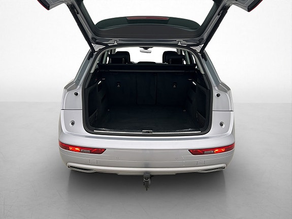 Audi Q5 9 of 30