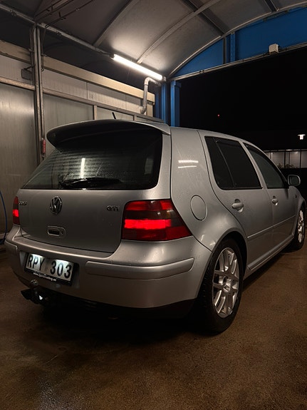 Volkswagen Golf IV 3 of 4
