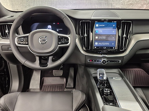 Volvo XC60 6 of 13