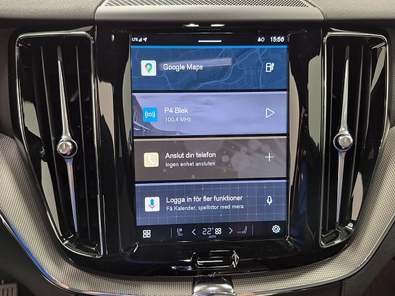 Volvo XC60 8 of 13
