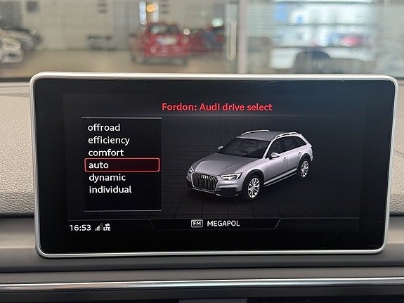 Audi A4 allroad 11 of 14