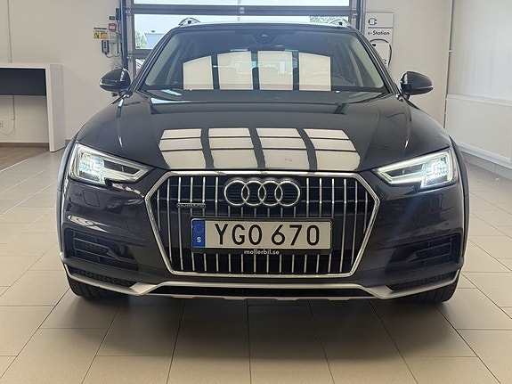 Audi A4 allroad 2 of 14