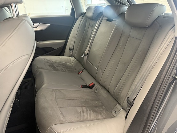 Audi A4 allroad 7 of 14