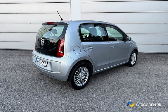 Volkswagen UP! 5 of 5