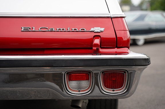 Chevrolet El Camino 4 of 5