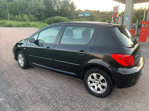 Peugeot 307 3 of 5