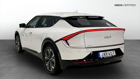 Kia EV6 6 of 15