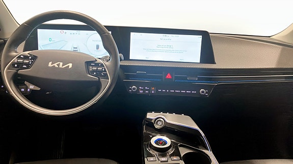 Kia EV6 7 of 15