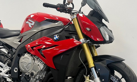 BMW Motorrad S 1000 R *2030 Mil* Dynamic* 3 of 5