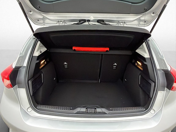 Ford Focus 23 of 27