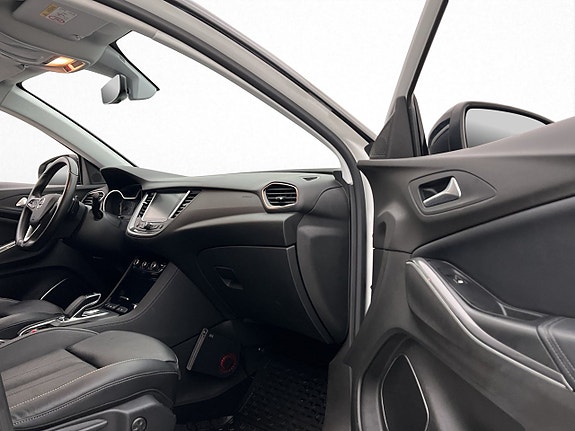 Opel Grandland X 23 of 30