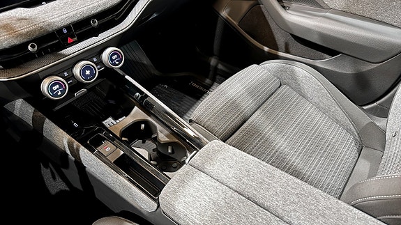 Skoda Superb 18 of 23