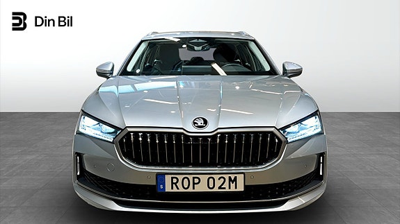 Skoda Superb 4 of 5