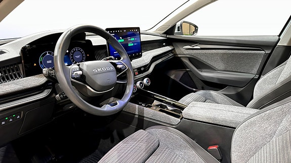 Skoda Superb 7 of 23