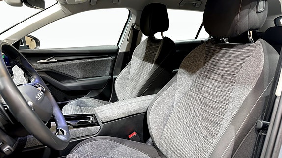 Skoda Superb 8 of 23